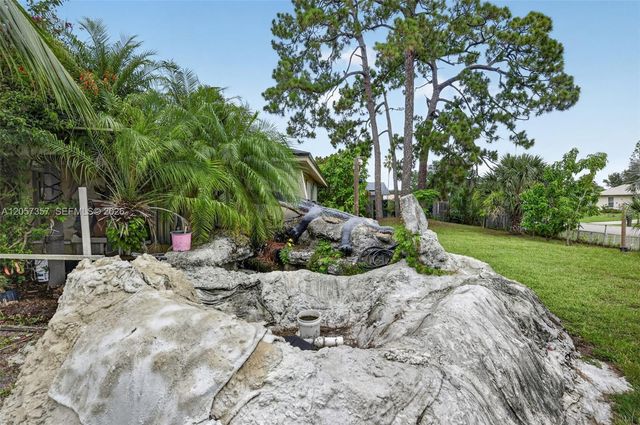 1041 Sanger Street, Port Charlotte, FL 33952