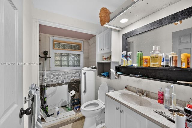 1041 Sanger Street, Port Charlotte, FL 33952