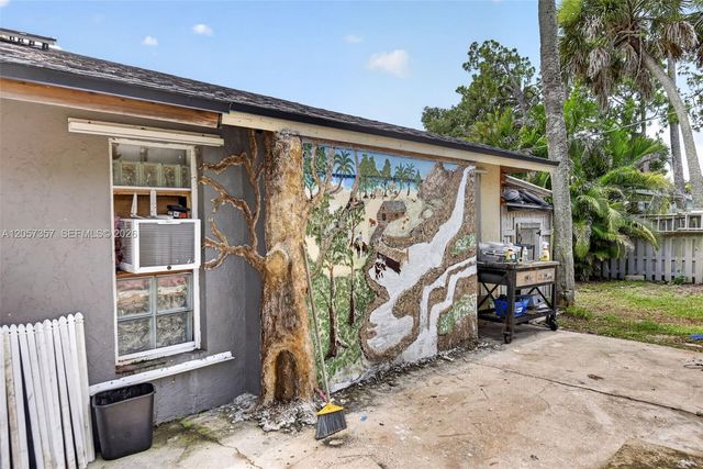 1041 Sanger Street, Port Charlotte, FL 33952