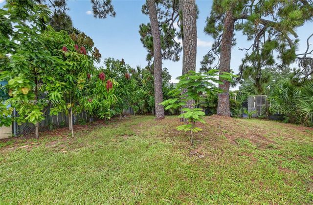 1041 Sanger Street, Port Charlotte, FL 33952