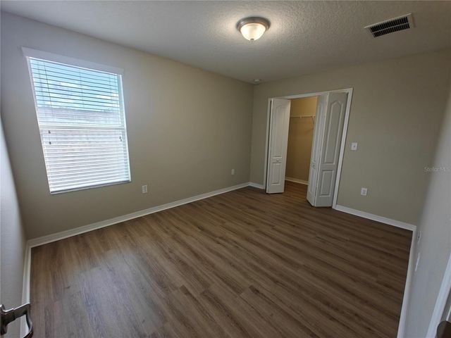 2221 GRANTHAM AVENUE, Davenport, FL 33837