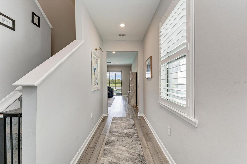 Image 11 of property listing at 16314 PINE MIST DRIVE, Bradenton, FL 34211