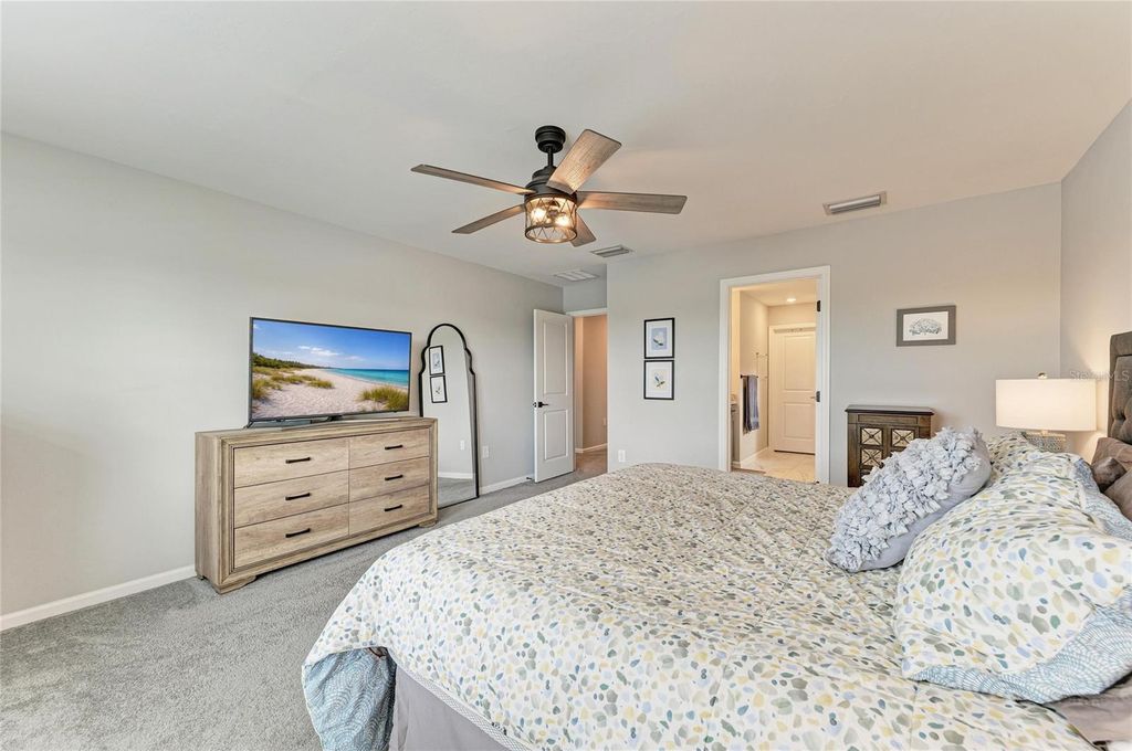 Image 37 of property listing at 16314 PINE MIST DRIVE, Bradenton, FL 34211