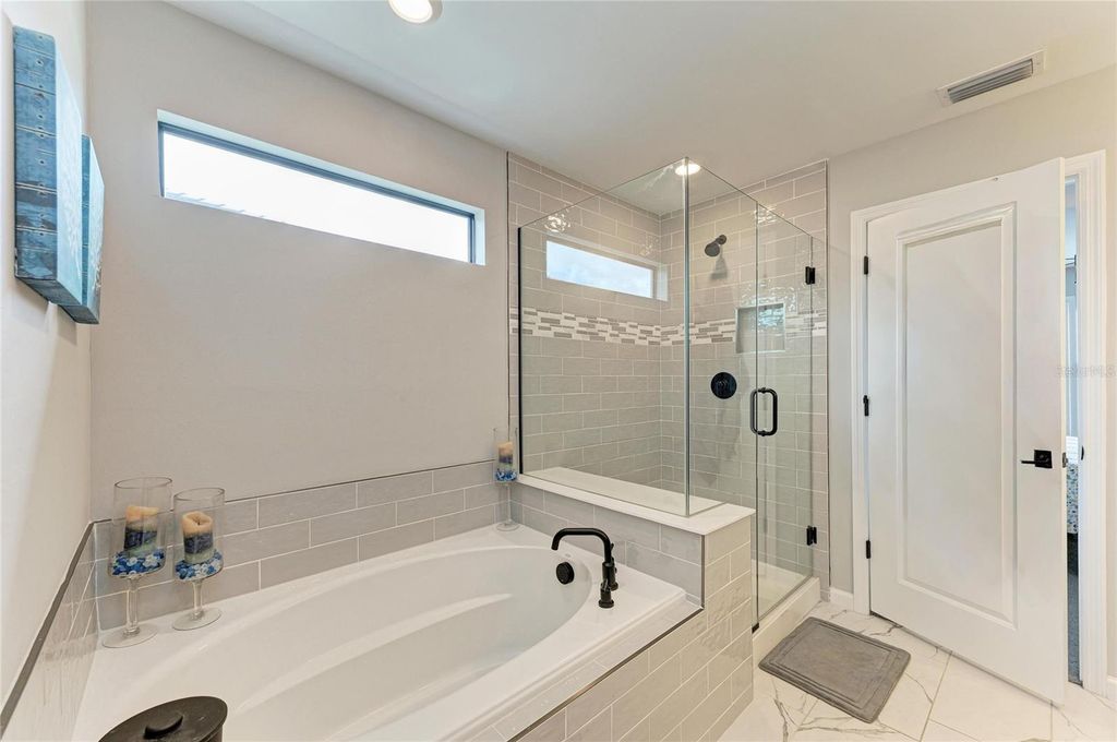 Image 40 of property listing at 16314 PINE MIST DRIVE, Bradenton, FL 34211