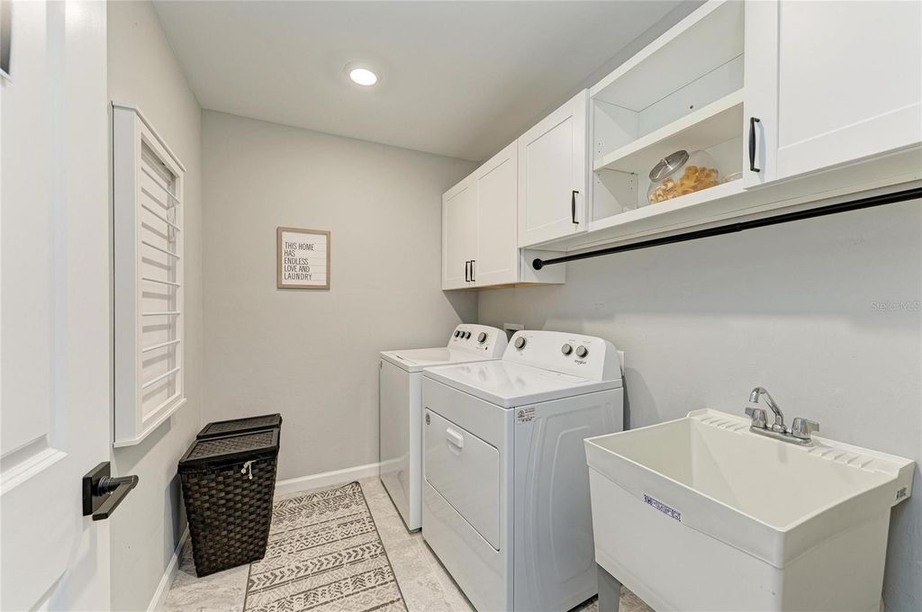 Image 51 of property listing at 16314 PINE MIST DRIVE, Bradenton, FL 34211