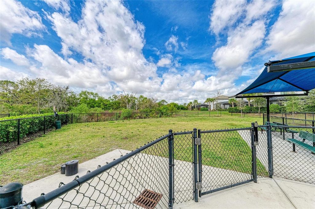Image 80 of property listing at 16314 PINE MIST DRIVE, Bradenton, FL 34211