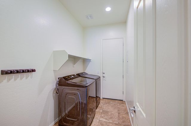 22689 E MUNOZ Street, Queen Creek, AZ 85142