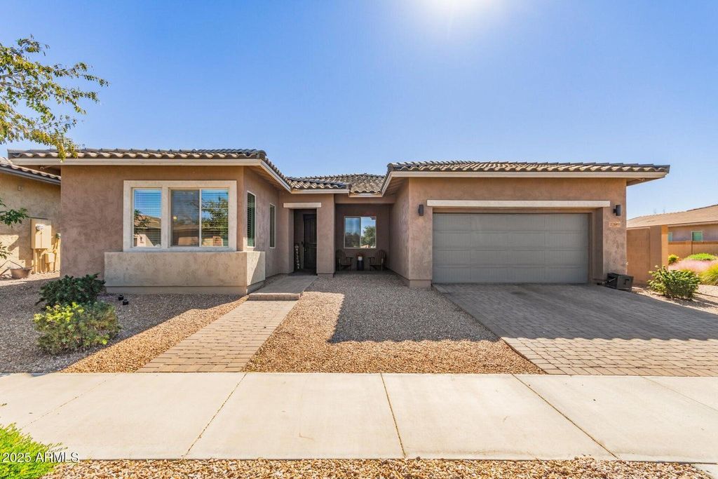 22689 E MUNOZ Street, Queen Creek, AZ 85142