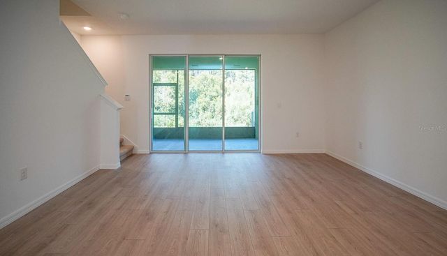 32533 MIDSUMMER NIGHT LANE, Wesley Chapel, FL 33543