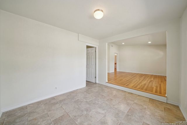 407 HAVERFORD DR, San Antonio, TX 78217