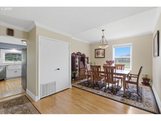 16770 S SWAN Ave, Oregon City, OR 97045