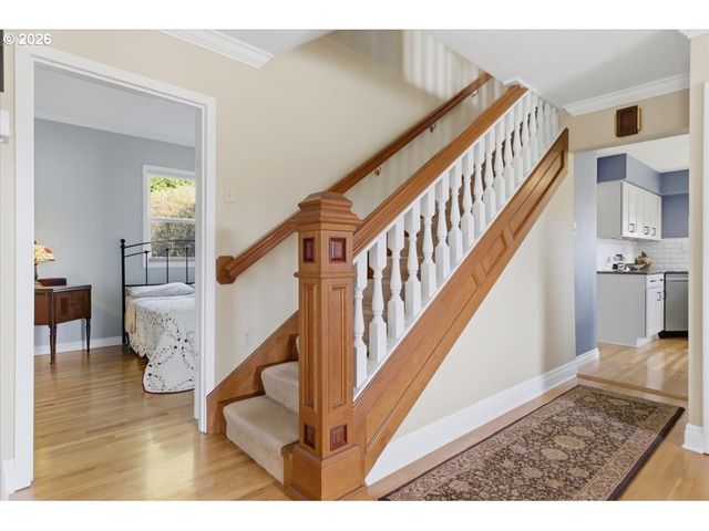 16770 S SWAN Ave, Oregon City, OR 97045