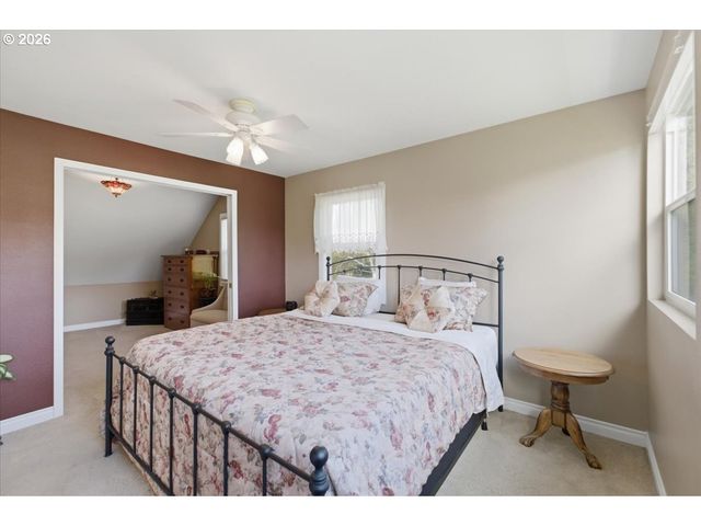 16770 S SWAN Ave, Oregon City, OR 97045