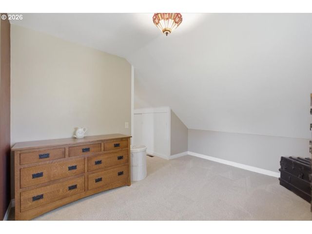 16770 S SWAN Ave, Oregon City, OR 97045