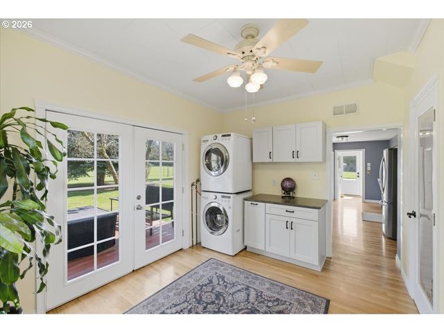 16770 S SWAN Ave, Oregon City, OR 97045