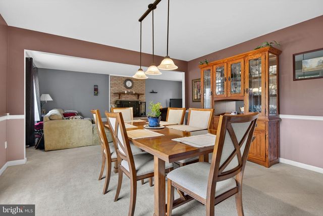 301 E ELMWOOD AVENUE, Mechanicsburg, PA 17055