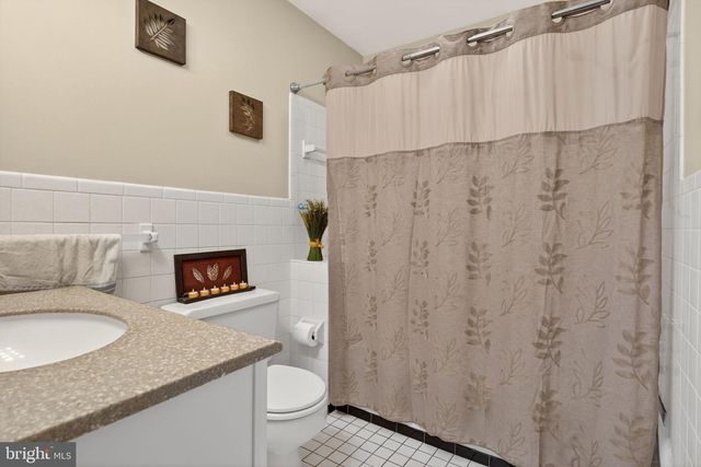 301 E ELMWOOD AVENUE, Mechanicsburg, PA 17055