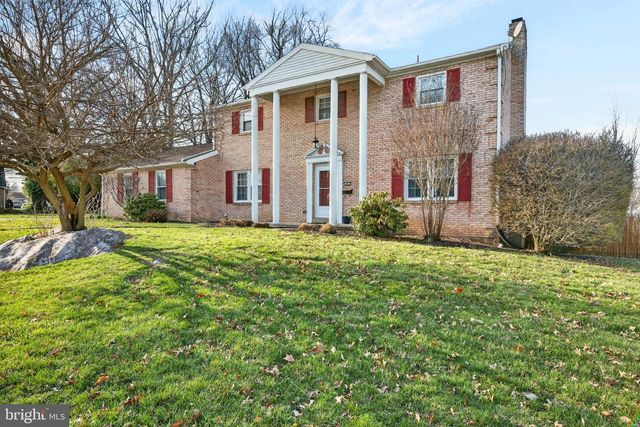 301 E ELMWOOD AVENUE, Mechanicsburg, PA 17055