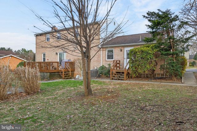 301 E ELMWOOD AVENUE, Mechanicsburg, PA 17055