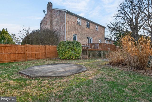 301 E ELMWOOD AVENUE, Mechanicsburg, PA 17055