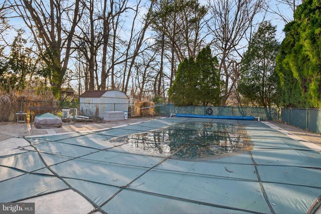 301 E ELMWOOD AVENUE, Mechanicsburg, PA 17055