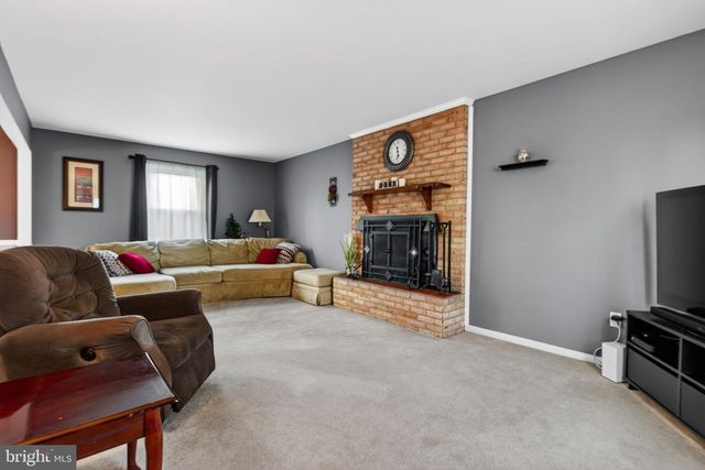 301 E ELMWOOD AVENUE, Mechanicsburg, PA 17055