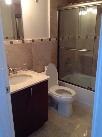 3300 NE 191st St 1402, Aventura, FL 33180