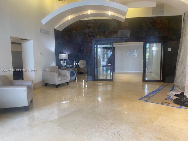 3300 NE 191st St 1402, Aventura, FL 33180