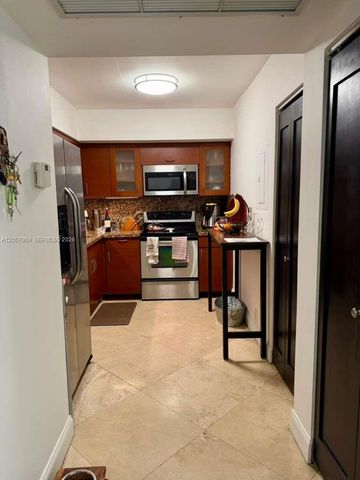 3300 NE 191st St 1402, Aventura, FL 33180