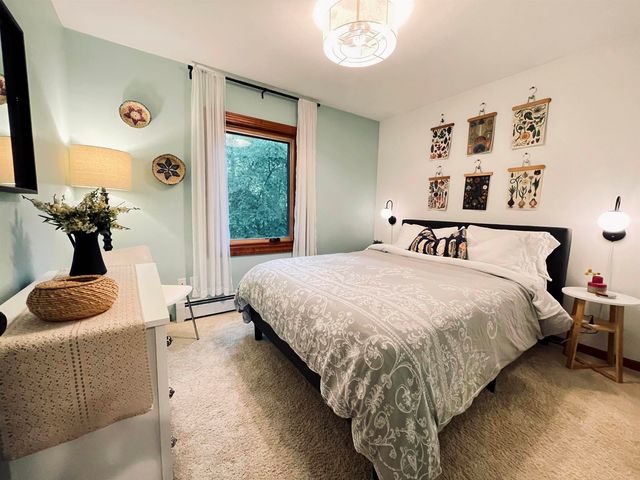1008 VT Route 7, Salisbury, VT 05769