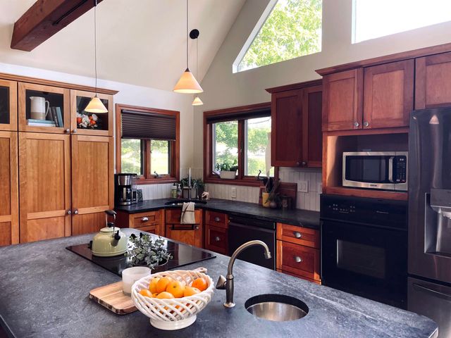 1008 VT Route 7, Salisbury, VT 05769