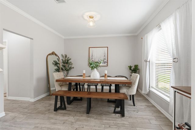 2402 Daytona Court, Friendswood, TX 77546