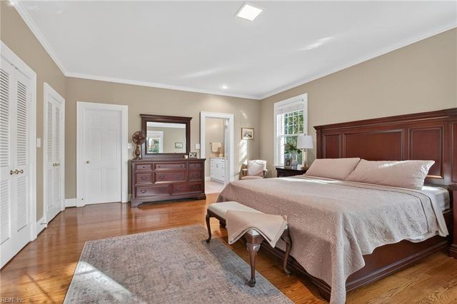 1107 Lake Point LN, Suffolk, VA 23434