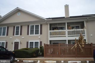 6049-B ESSEX HOUSE SQ, Alexandria, VA 22310