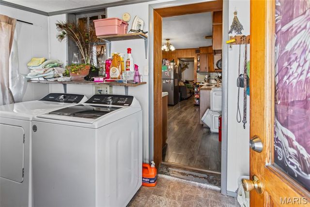 908 Locust Street, Carrollton, IL 62016