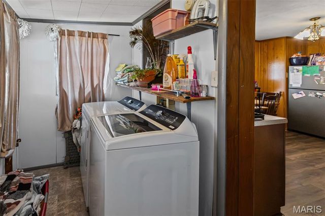 908 Locust Street, Carrollton, IL 62016