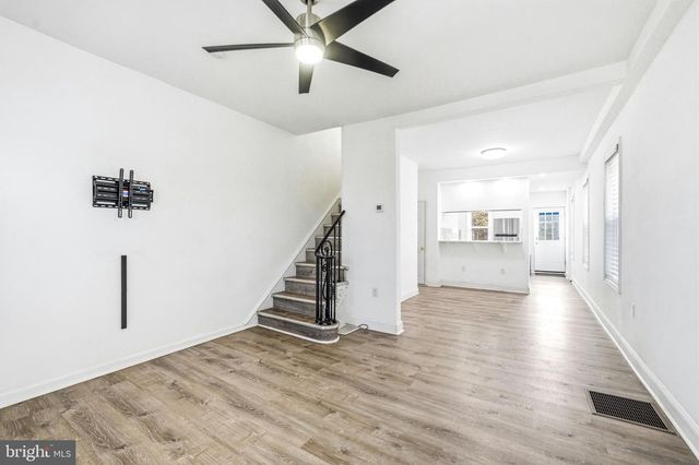 11 E ATLANTIC AVE, Audubon, NJ 08106