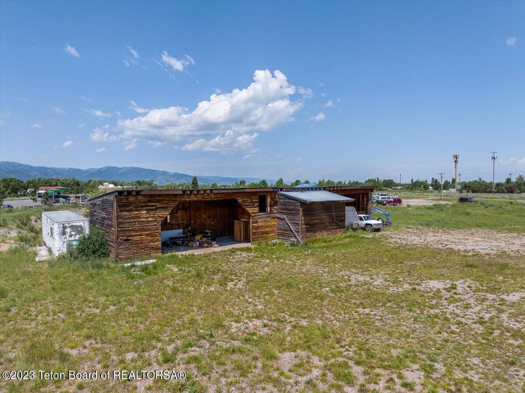 375 S AGATE Avenue, Victor, ID 83455 photo 10