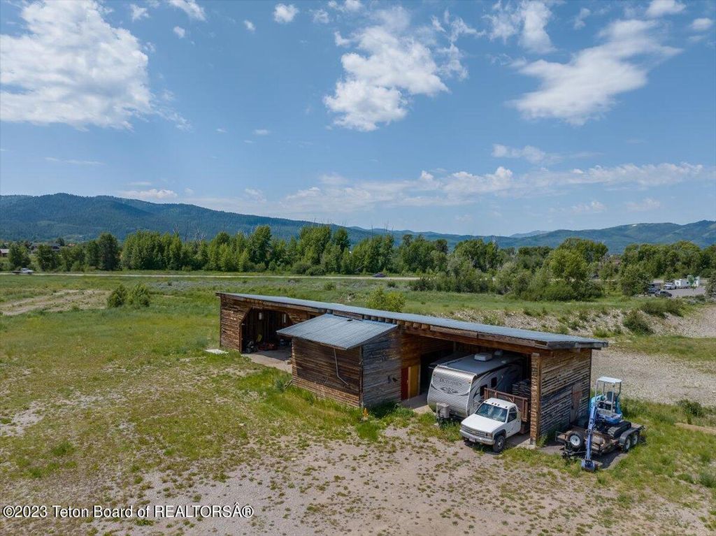 375 S AGATE Avenue, Victor, ID 83455 photo 11
