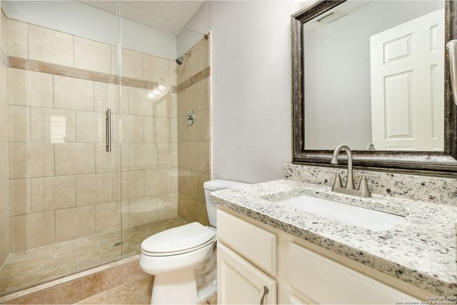 9330 Village Lance, San Antonio, TX 78250
