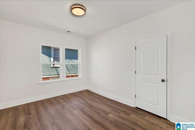 1020 GRAYMONT AVENUE W, Birmingham, AL 35204