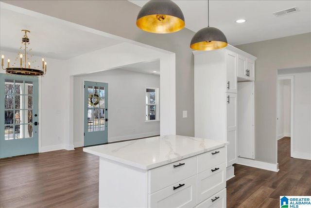 1020 GRAYMONT AVENUE W, Birmingham, AL 35204