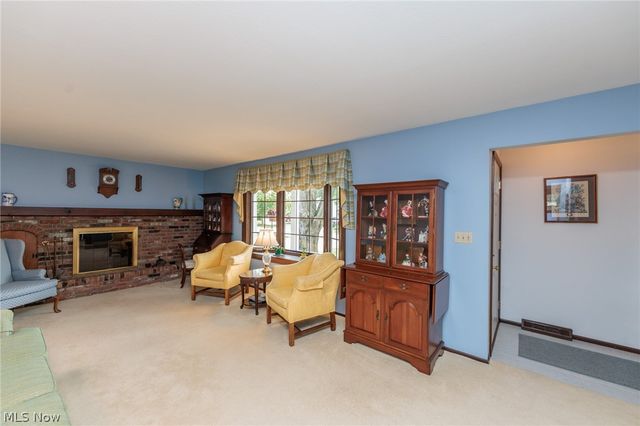 457 Edgewood Circle, Berea, OH 44017