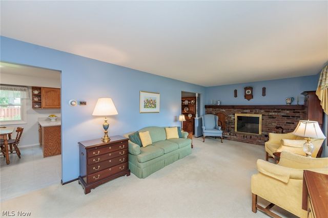 457 Edgewood Circle, Berea, OH 44017