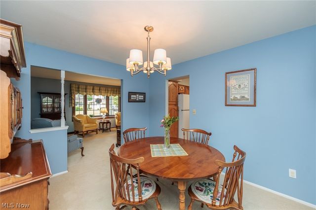 457 Edgewood Circle, Berea, OH 44017