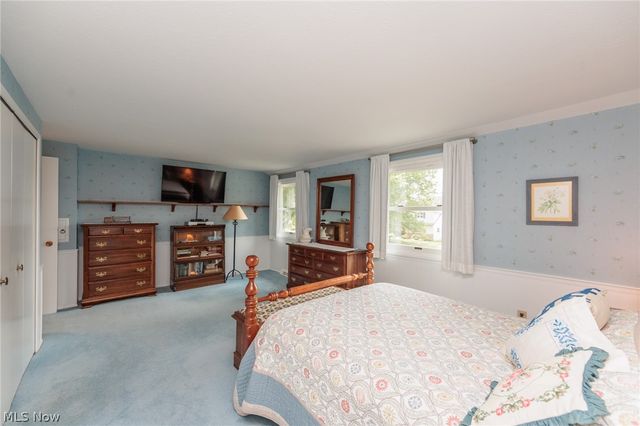 457 Edgewood Circle, Berea, OH 44017