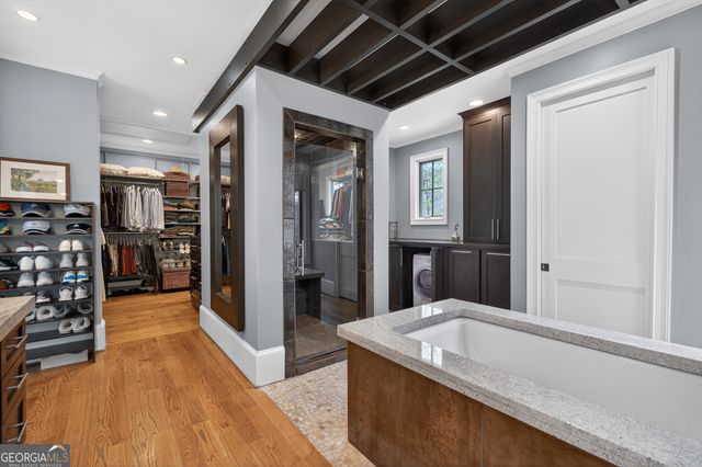 1020 Abingdon Lane, Johns Creek, GA 30022