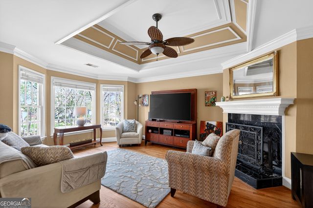 1020 Abingdon Lane, Johns Creek, GA 30022