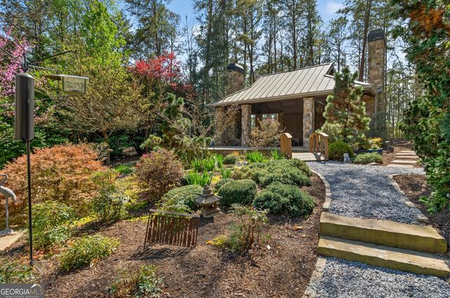 1020 Abingdon Lane, Johns Creek, GA 30022