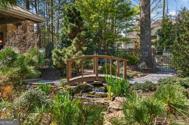 1020 Abingdon Lane, Johns Creek, GA 30022